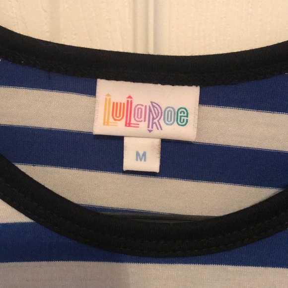 Lularoe Randy Tee - Picture 2 of 2